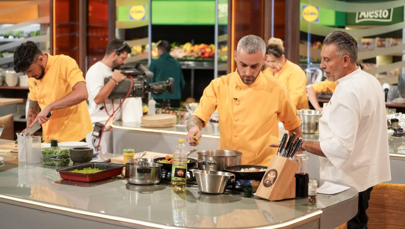 Chefi la cuțite, 16 decembrie 2025. Echipa care a câștigat proba de azi. Ce au avut concurenții de gătit și cine i-a jurizat