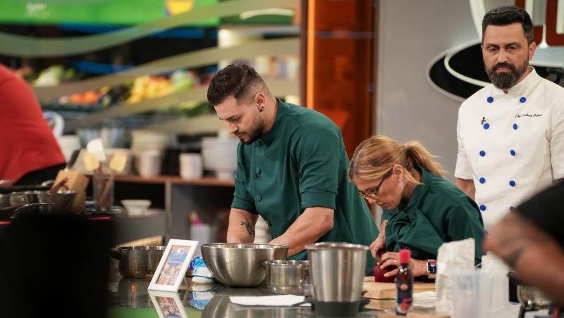 Chefi la cuțite, 16 decembrie 2025. Echipa care a câștigat proba de azi. Ce au avut concurenții de gătit și cine i-a jurizat