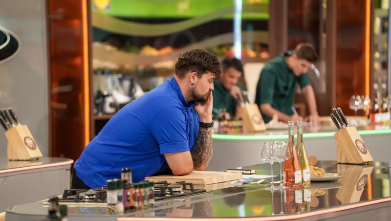 Chefi la cuțite, 16 decembrie 2025. Cine a părăsit competiția în această seară. Echipele care au pierdut câte un membru