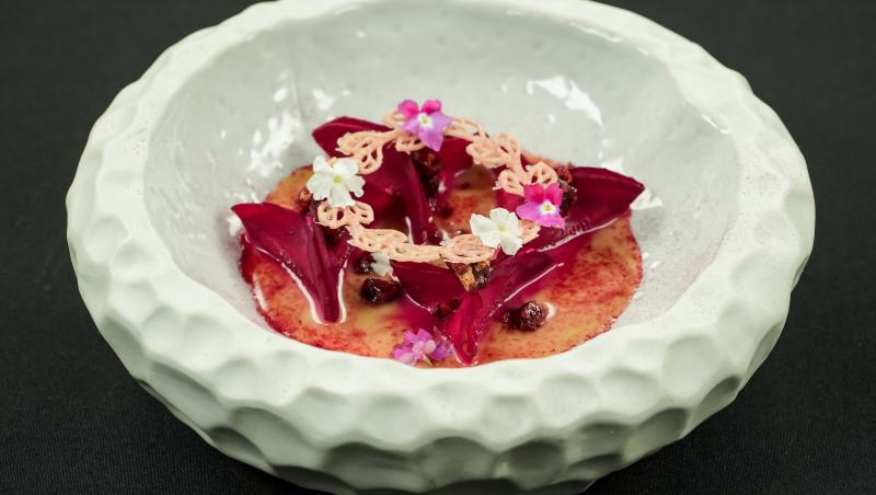 Chefi la cuțite, 16 decembrie 2025. Cine a părăsit competiția în această seară. Echipele care au pierdut câte un membru