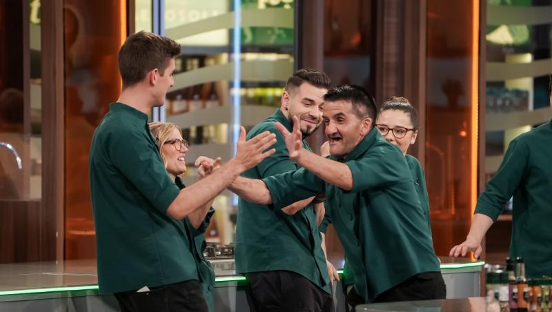 Chefi la cuțite, 16 decembrie 2025. Cine a părăsit competiția în această seară. Echipele care au pierdut câte un membru