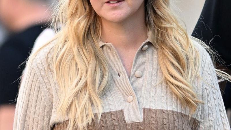 Actrița Amy Schumer și soțul ei, Chris Fischer, au anunțat că divorțează. Cei doi erau căsătoriți de 7 ani și au un fiu
