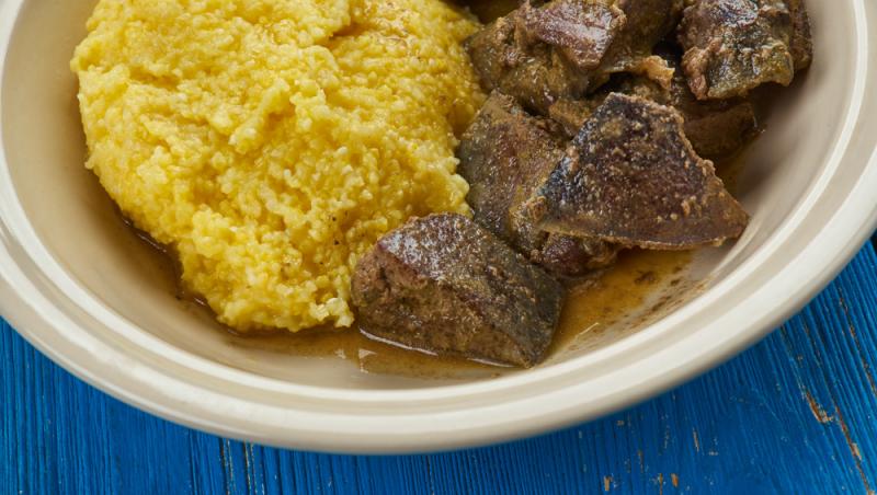 Tradiții și obiceiuri de Ignat 2025. Ce se face și ce trebuie să eviți cu orice preț atunci când se sacrifică porcii de Crăciun