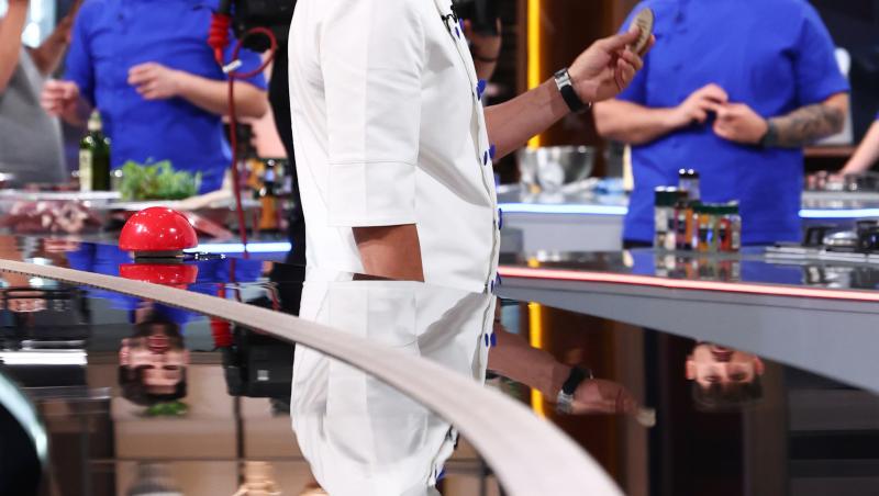 Chefi la cuțite, 17 decembrie 2025. Ce echipă a câștigat battle-ul opt. Banda a adus un verdict neașteptat: „Doamne, nu cred!”