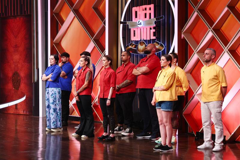 Colaj cu concurenții ajunși la duel după battle-ul opt Chefi la cuțite