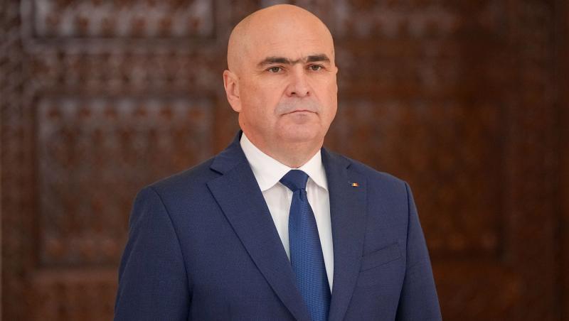 Premierul Ilie Bolojan dezmite zvonurile căsătoriei. Ce spune despre partenera sa, Ioana