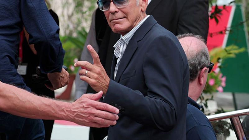 De ce nu-l vom mai vedea pe George Clooney în rolurile romantice care l-au consacrat. Decizia luată după o discuție cu soția sa