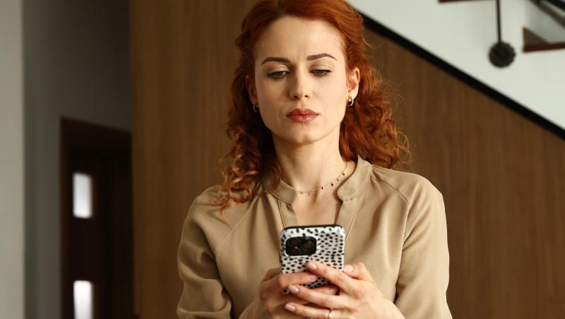 Iubire cu parfum de lavandă, rezumat episoade 43, 44 și 45 din 19 decembrie 2025. Albert o amenință iar pe Anda. Ce decide Filip