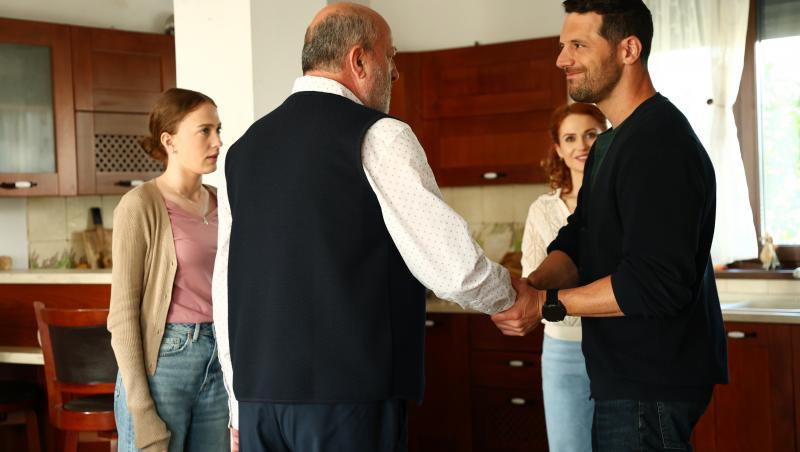 Iubire cu parfum de lavandă, rezumat episoade 43, 44 și 45 din 19 decembrie 2025. Albert o amenință iar pe Anda. Ce decide Filip