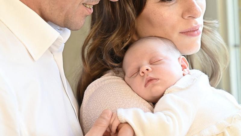 Prințul William și Kate Middleton au postat felicitarea anuală de Crăciun. Ce ținute au ales și ce detaliu iese în evidență