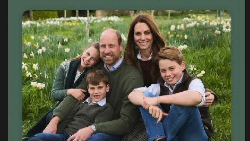 Prințul William și Kate Middleton au postat felicitarea anuală de Crăciun. Ce ținute au ales și ce detaliu iese în evidență