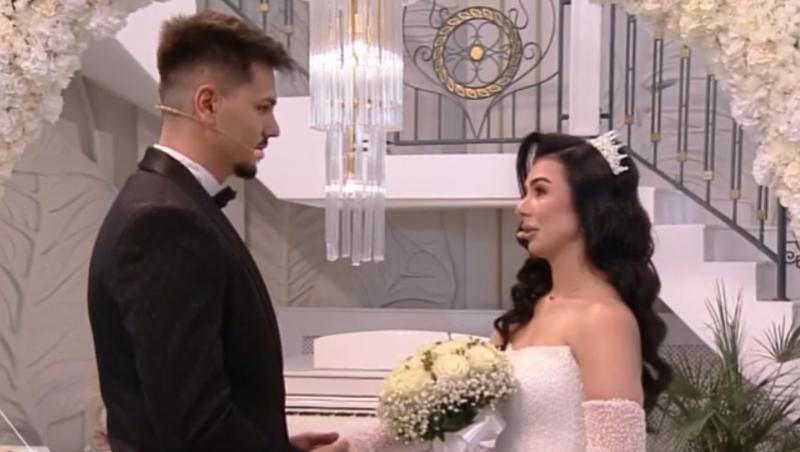 Finala sezonului 12 Mireasa. Lavinia și Adin și-au rostit jurămintele de iubire în fața familiilor. Cum a început povestea lor