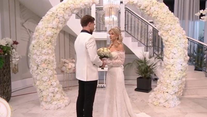 Finala sezonului 12 Mireasa. Emily și Liviu și-au făcut promisiuni pentru o viață. Cum a decurs povestea lor de iubire