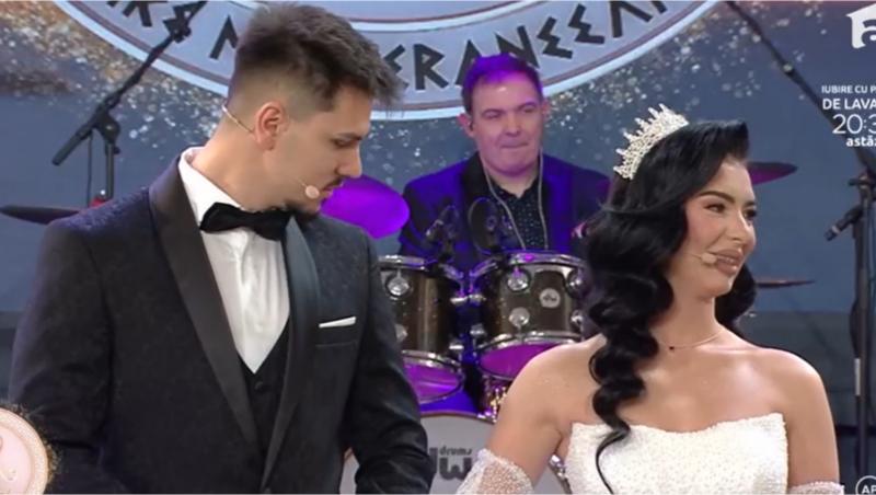 Finala sezonului 12 Mireasa. Reacția băieților când își văd miresele. Finalistele au strălucit în rochiile superbe