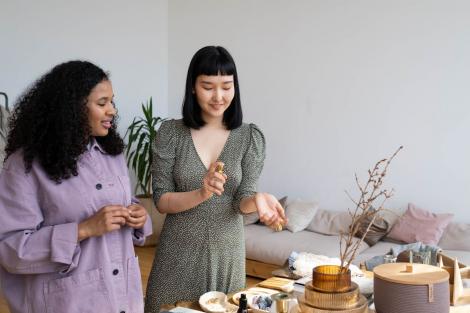 (P) Cum alegeți un parfum care vă reprezintă personalitatea