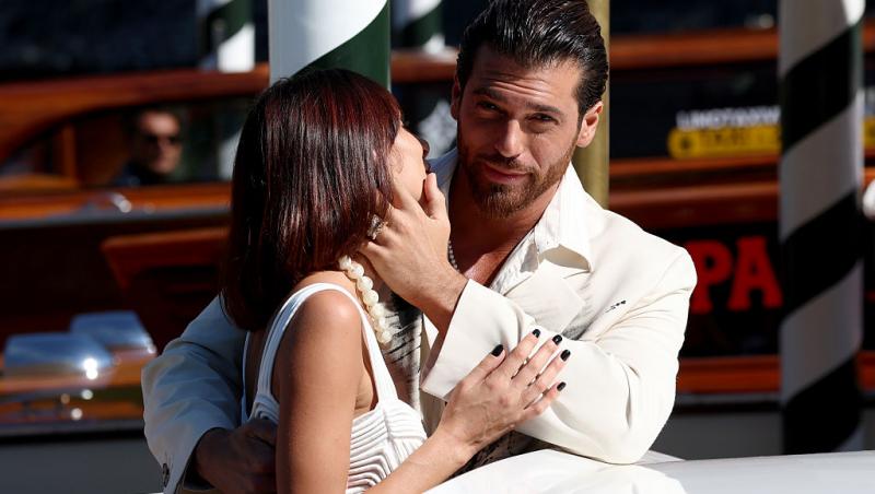 Îndrăgitul actor turc Can Yaman este din nou burlac. Primele declarații după despărțirea de iubita sa: „Dragostea adevărată”