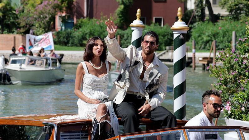 Îndrăgitul actor turc Can Yaman este din nou burlac. Primele declarații după despărțirea de iubita sa: „Dragostea adevărată”