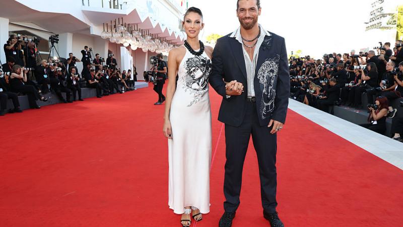 Îndrăgitul actor turc Can Yaman este din nou burlac. Primele declarații după despărțirea de iubita sa: „Dragostea adevărată”