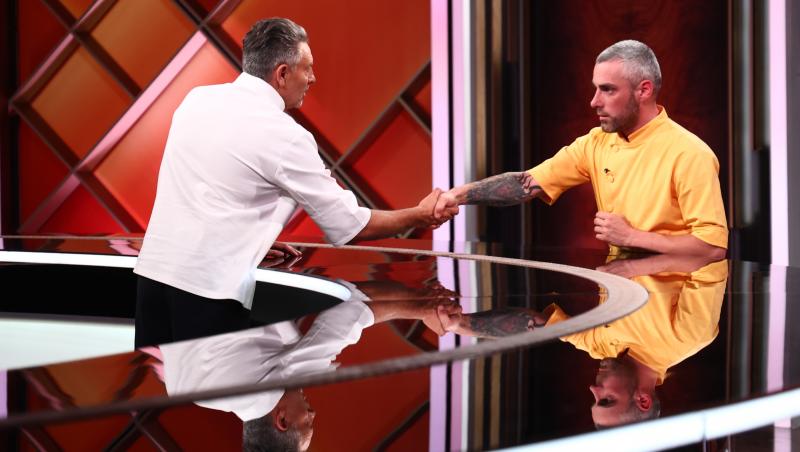 Chefi la cuțite, 21 decembrie 2025. Trei eliminări și o singură salvare! Ce chef a rămas cu un singur membru în echipă