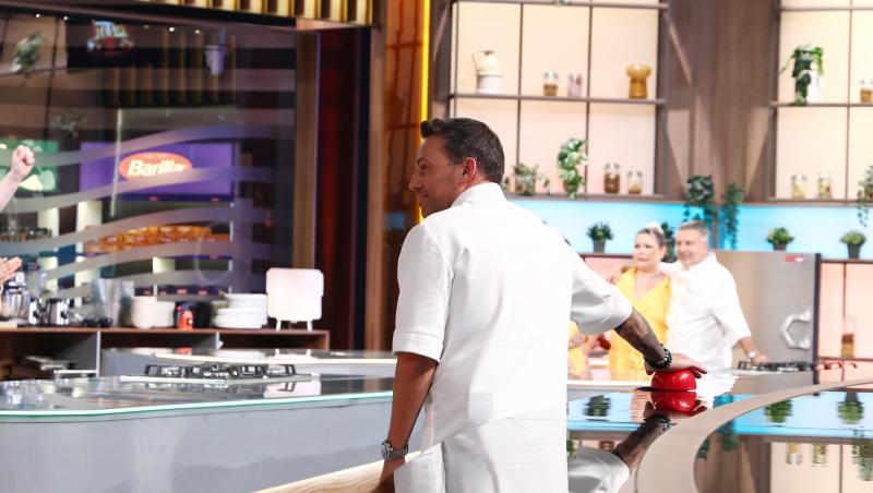 Chefi la cuțite, 21 decembrie 2025. Trei eliminări și o singură salvare! Ce chef a rămas cu un singur membru în echipă