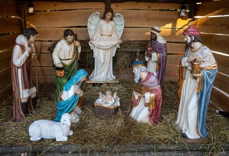 Magii de la Răsărit.Cum sunt cunoscuți &icirc;n cultura rom&acirc;nă și ce simbolizează. Povestea magilor care au urmat steaua p&acirc;nă la Betleem