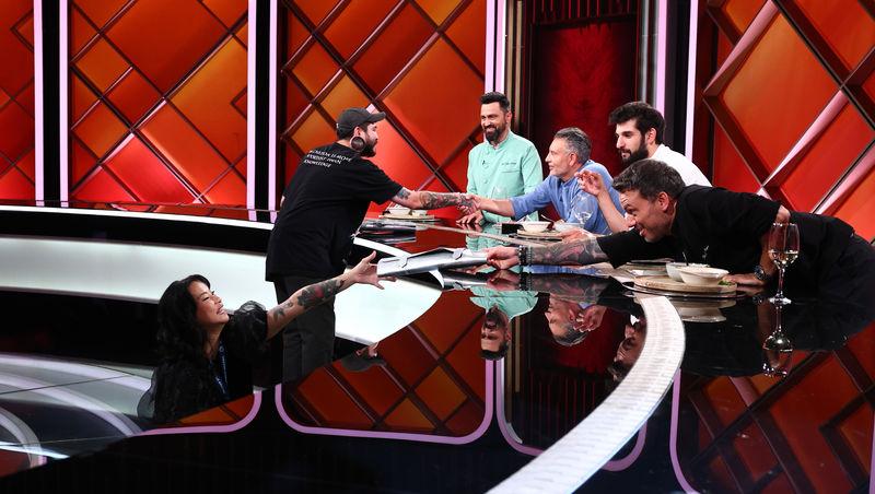 Chefi la cuțite, 2 decembrie 2025. Cine a câștigat ultima amuletă din sezonul 16. Surpriză uriașă pentru chef Orlando Zaharia
