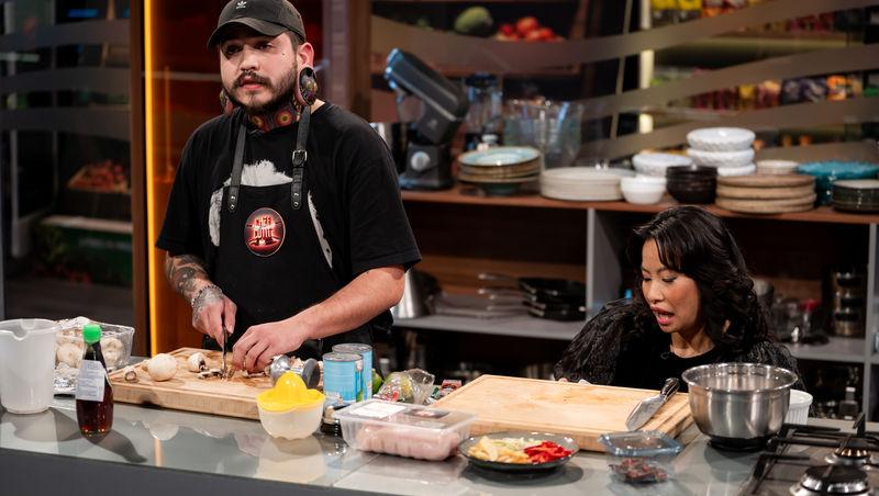 Chefi la cuțite, 2 decembrie 2025. Toți au încremenit când au văzut-o pe Kanya Sesser. În ce serial celebru a jucat atleta