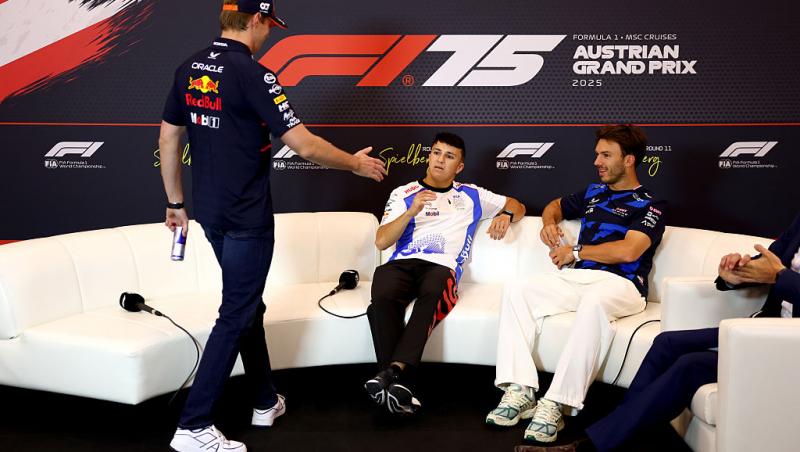 Red Bull și-a prezentat piloții pentru 2026. Isack Hadjar va fi alături de Max Verstappen. Cine îi ia locul la Racing Bulls