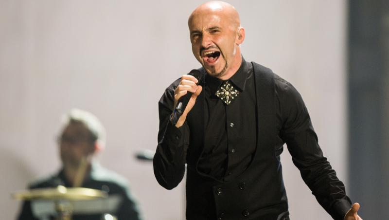 Ce studii are Călin Goia, solistul trupei „Voltaj”. Facultatea pe care a terminat-o nu are nicio legătură cu domeniul muzical