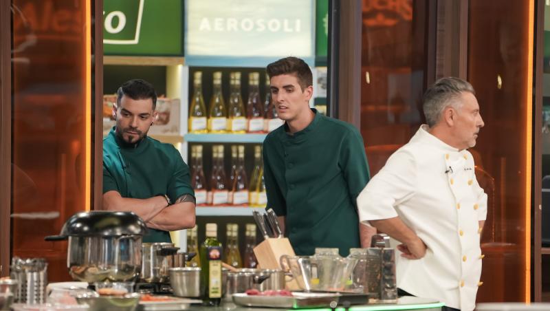 Chefi la cuțite, 22 decembrie 2025. Ce echipă a câștigat ultimul battle și cine este primul semifinalist al sezonului 16