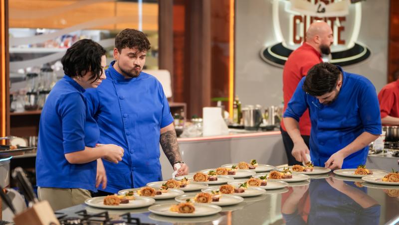 Chefi la cuțite, 22 decembrie 2025. Ce echipă a câștigat ultimul battle și cine este primul semifinalist al sezonului 16