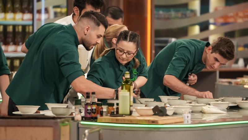 Chefi la cuțite, 22 decembrie 2025. Ce echipă a câștigat ultimul battle și cine este primul semifinalist al sezonului 16