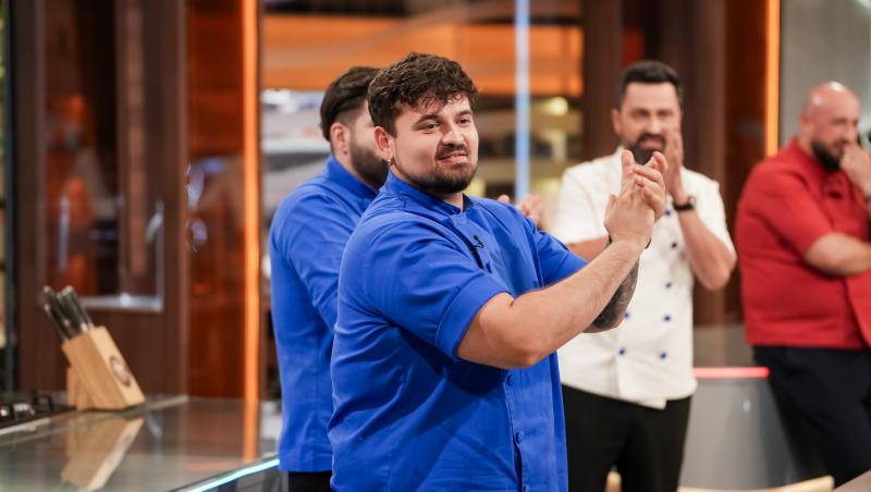 Chefi la cuțite, 22 decembrie 2025. Ce echipă a câștigat ultimul battle și cine este primul semifinalist al sezonului 16