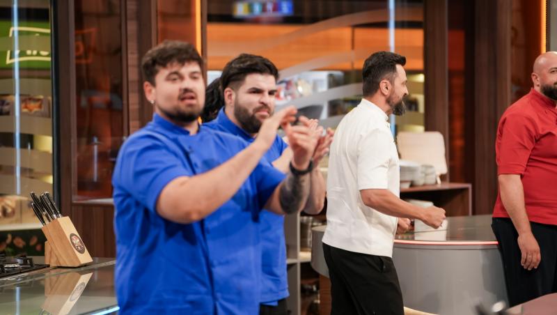 Chefi la cuțite, 22 decembrie 2025. Ce echipă a câștigat ultimul battle și cine este primul semifinalist al sezonului 16