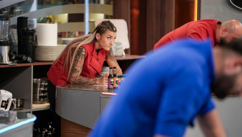 Chefi la cuțite, 22 decembrie 2025. Cine sunt semifinaliștii sezonului 16. Patru concurenți au părăsit marea competiție în lacrimi