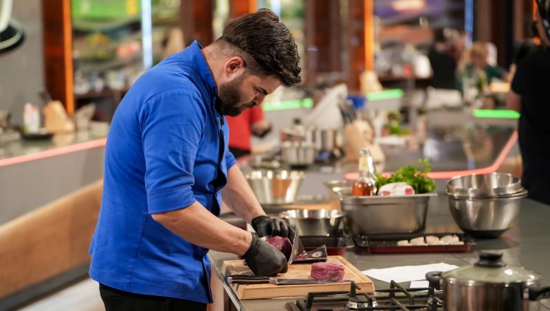 Chefi la cuțite, 22 decembrie 2025. Cine sunt semifinaliștii sezonului 16. Patru concurenți au părăsit marea competiție în lacrimi