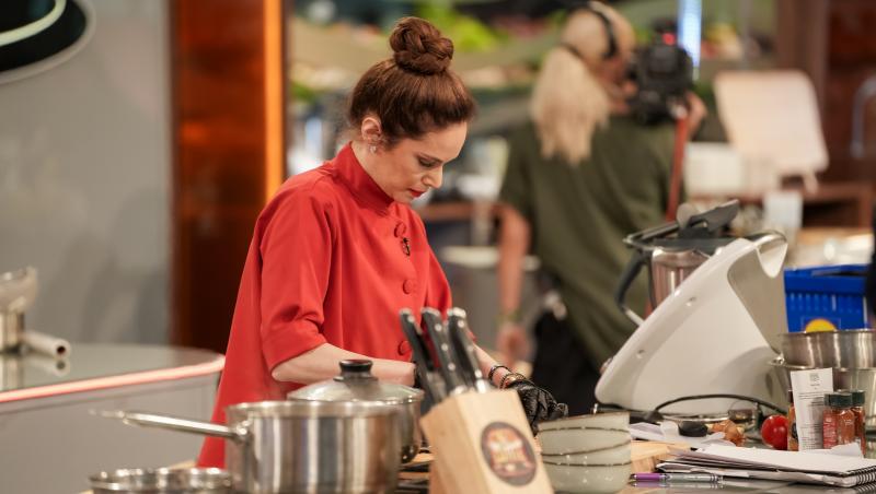 Chefi la cuțite, 22 decembrie 2025. Cine sunt semifinaliștii sezonului 16. Patru concurenți au părăsit marea competiție în lacrimi