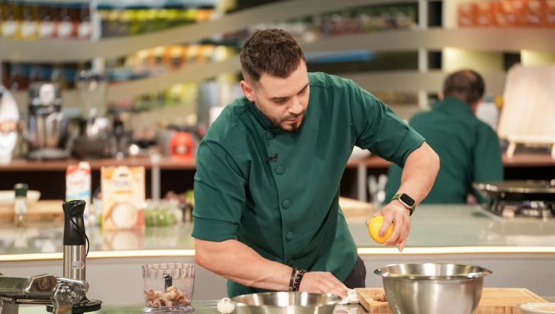 Chefi la cuțite, 22 decembrie 2025. Cine sunt semifinaliștii sezonului 16. Patru concurenți au părăsit marea competiție în lacrimi