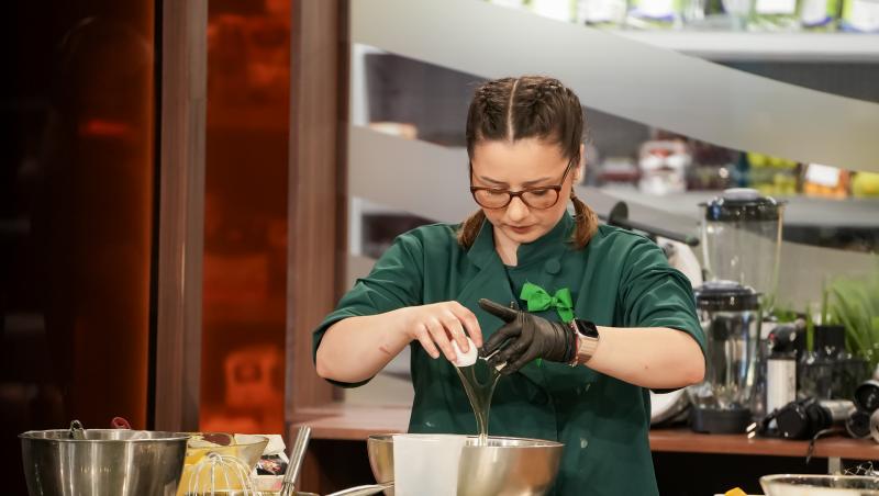 Chefi la cuțite, 22 decembrie 2025. Cine sunt semifinaliștii sezonului 16. Patru concurenți au părăsit marea competiție în lacrimi