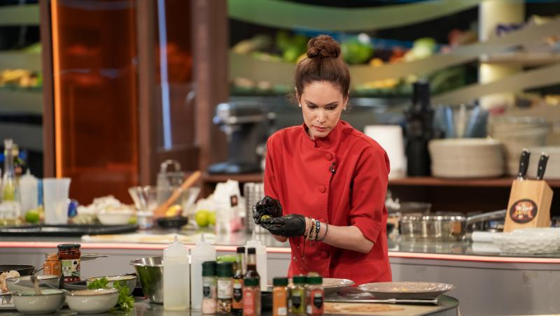 Chefi la cuțite, 22 decembrie 2025. Cine sunt semifinaliștii sezonului 16. Patru concurenți au părăsit marea competiție în lacrimi