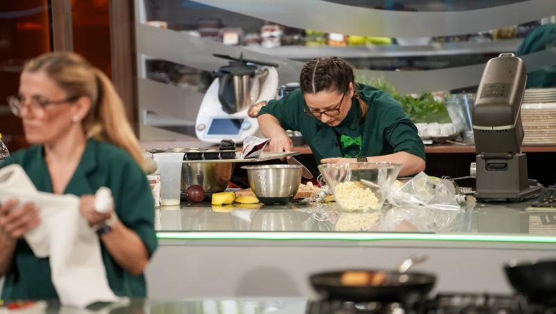 Chefi la cuțite, 22 decembrie 2025. Cine sunt semifinaliștii sezonului 16. Patru concurenți au părăsit marea competiție în lacrimi