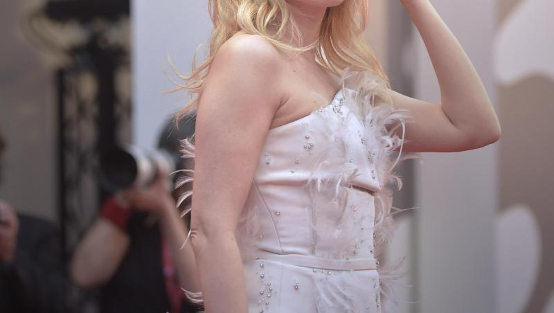 Imagini rare cu Alexandra Dinu, prima soție a lui Adrian Mutu. A apărut la un eveniment alături de fiul ei, Mario Mutu