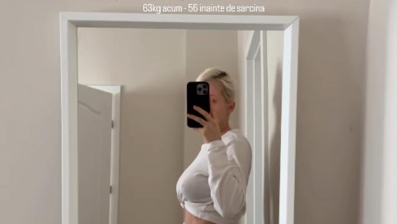 Imaginea din copilărie cu Carmen Grebenișan care a atras atenția fanilor. Cum arăta la vârsta de 6 ani