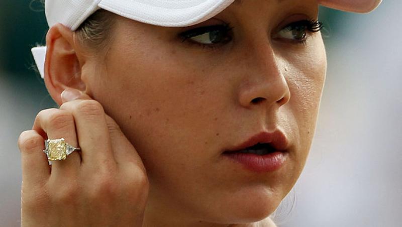 Enrique Iglesias și Anna Kournikova au devenit părinți pentru a patra oară. Prima fotografie cu bebelușul