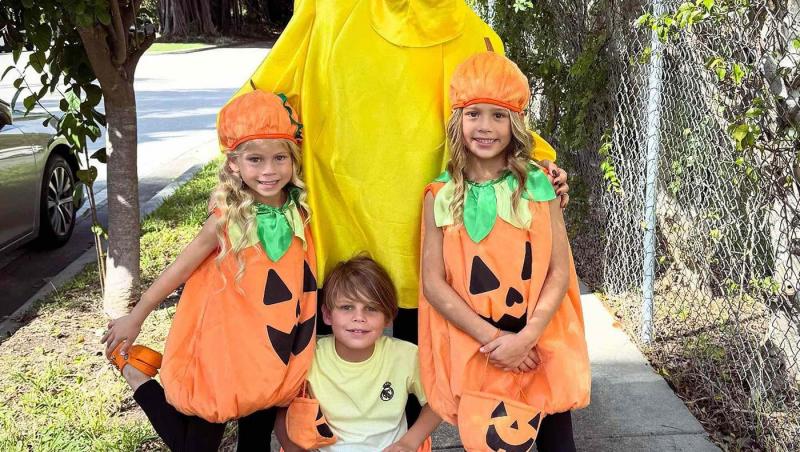 Enrique Iglesias și Anna Kournikova au devenit părinți pentru a patra oară. Prima fotografie cu bebelușul