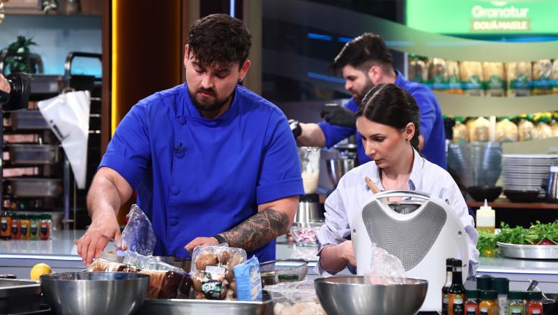 Semifinala Chefi la cuțite, 23 decembrie 2025. Semifinaliștii au gătit pentru concurenții din sezonul trecut alături de familii