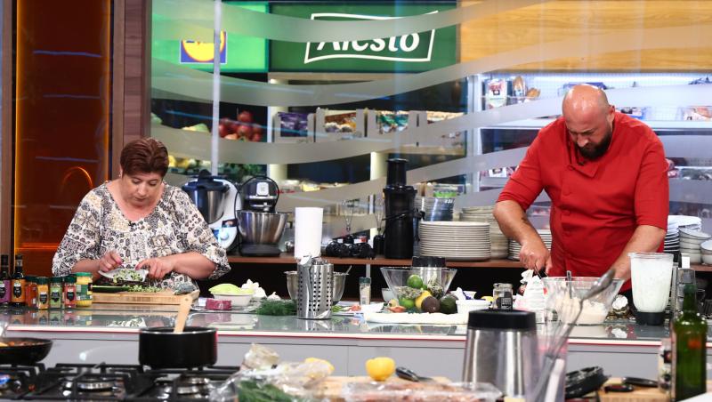 Semifinala Chefi la cuțite, 23 decembrie 2025. Semifinaliștii au gătit pentru concurenții din sezonul trecut alături de familii
