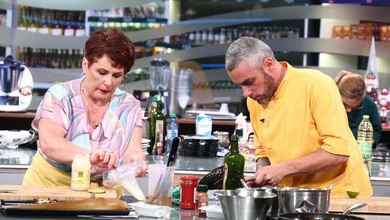 Semifinala Chefi la cuțite, 23 decembrie 2025. Semifinaliștii au gătit pentru concurenții din sezonul trecut alături de familii