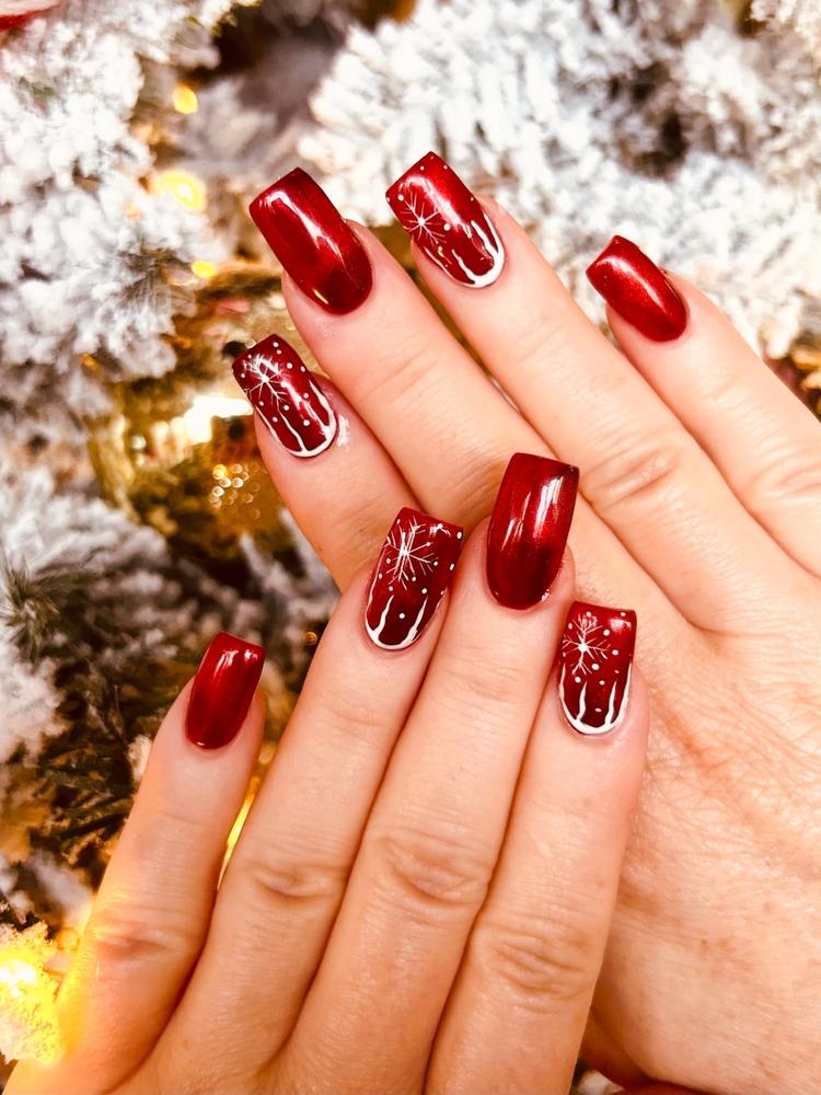 Modele unghii de Crăciun 2025