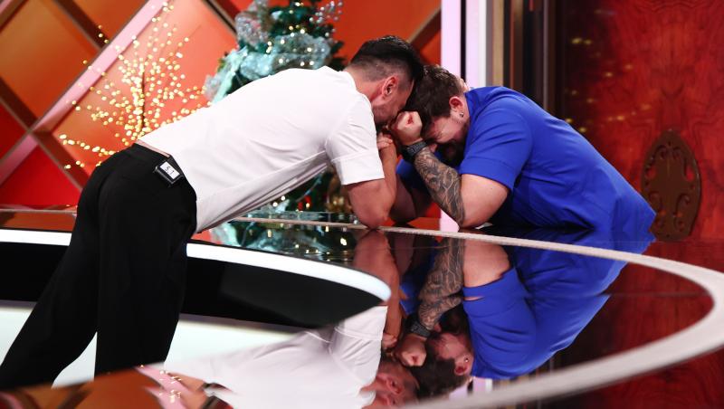 Finala Chefi la cuțite, 24 decembrie 2025. Cine sunt finaliștii sezonului 16. Ce premieră spectaculoasă a avut loc în Marea Finală